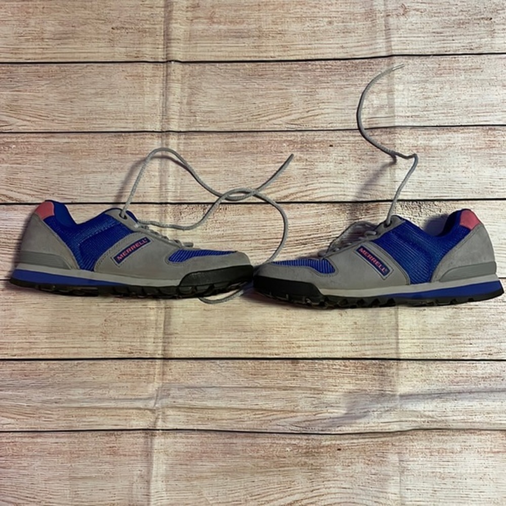 Women’s Merrell Wild Dove Performance Sneaker size 6.5